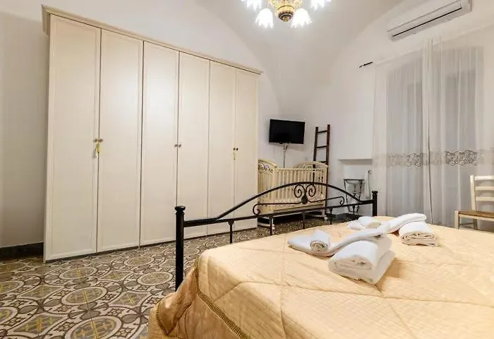 La Casa Dei Nonni Holiday home Cisternino