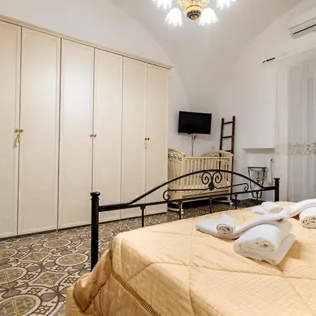 La Casa Dei Nonni Holiday home Cisternino
